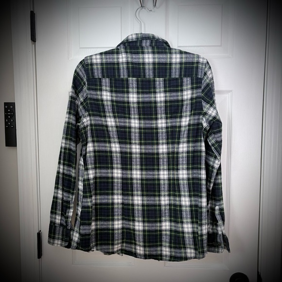 L. L. Bean Women’s Slightly Fitted Flannel - Picture 3 of 3